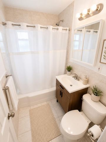 118-60 Metropolitan Avenue C3, Kew Gardens, NY 11415