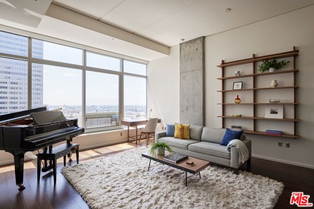 1155 S Grand Avenue 1307, Los Angeles, CA 90015