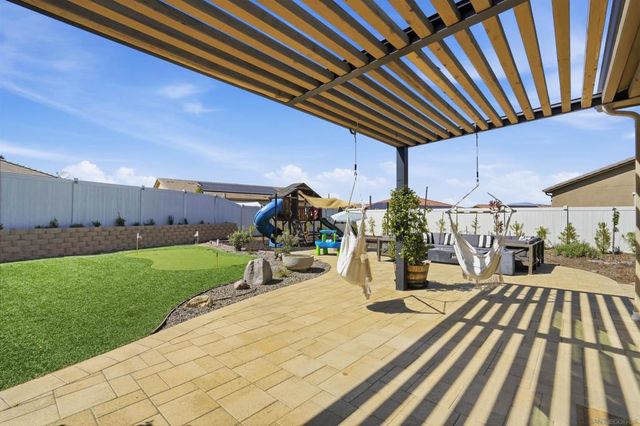 13509 Corral Ct, Valley Center, CA 92082