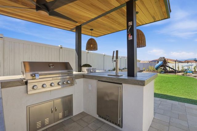 13509 Corral Ct, Valley Center, CA 92082