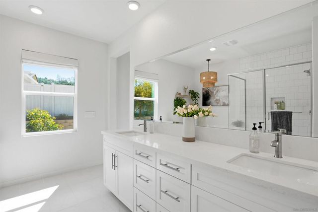 13509 Corral Ct, Valley Center, CA 92082