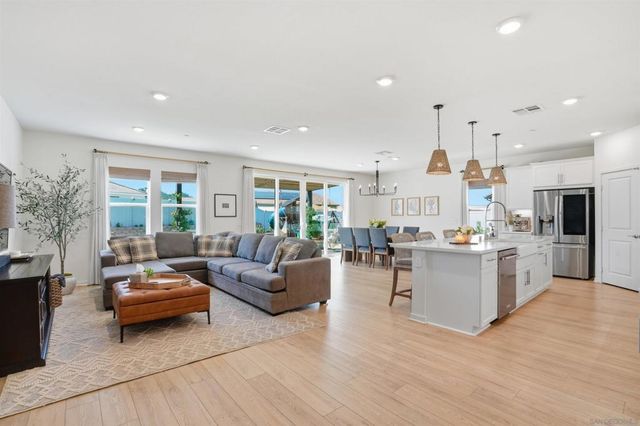 13509 Corral Ct, Valley Center, CA 92082