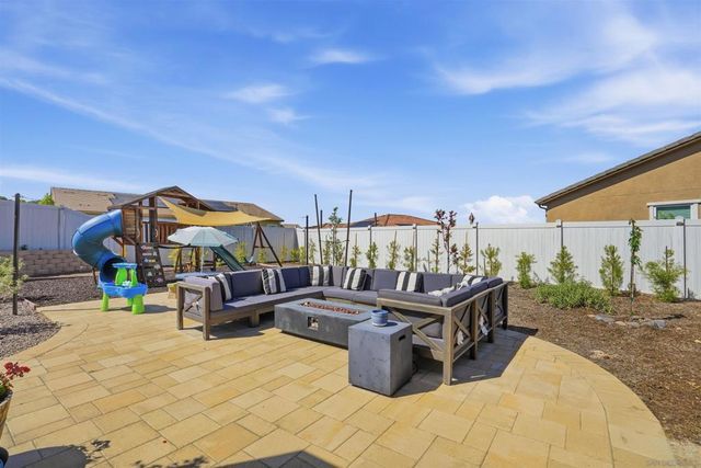 13509 Corral Ct, Valley Center, CA 92082