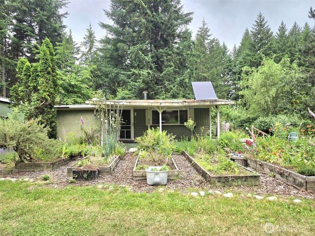 32906 54th Avenue S, Roy, WA 98580