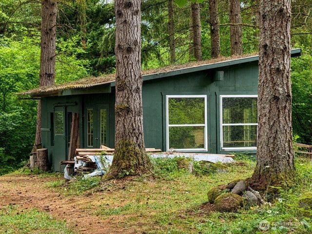 32906 54th Avenue S, Roy, WA 98580