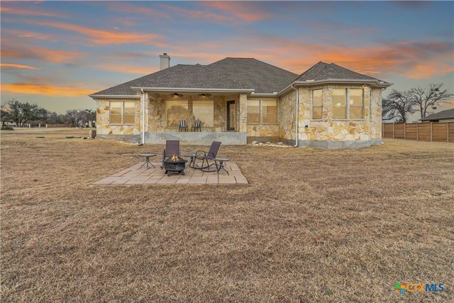 108 Standing Oak Drive, Georgetown, TX 78633