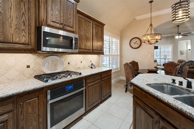 6413 Falcon Ridge Lane, Mckinney, TX 75071