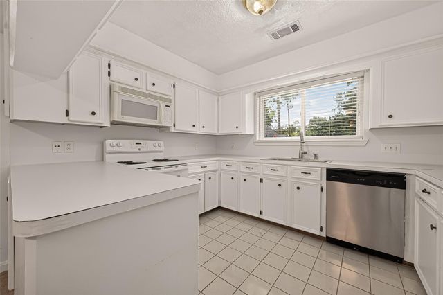 12619 Chriswood Drive, Cypress, TX 77429