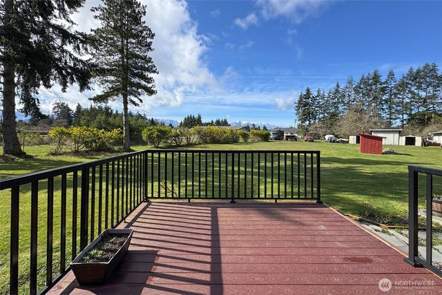 272 Grandview Drive, Sequim, WA 98382