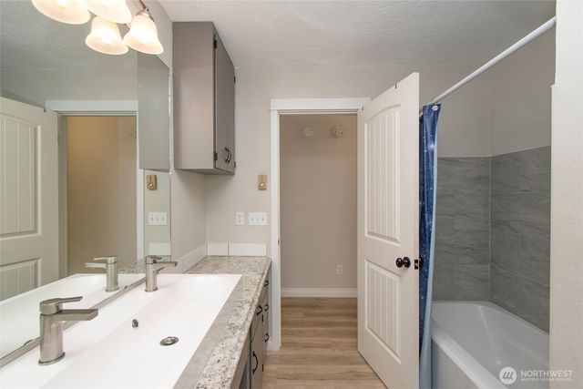 272 Grandview Drive, Sequim, WA 98382