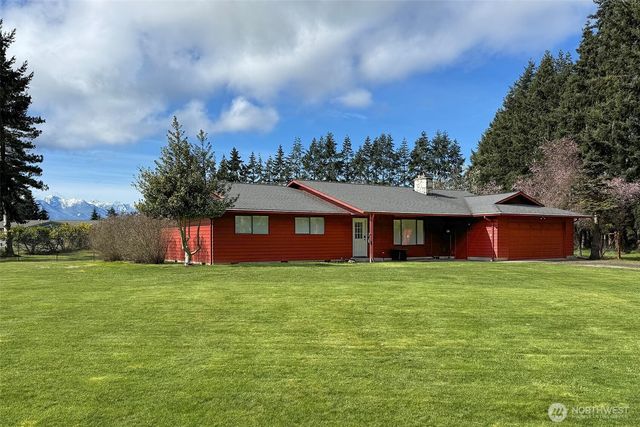 272 Grandview Drive, Sequim, WA 98382