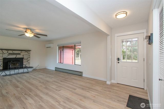 272 Grandview Drive, Sequim, WA 98382