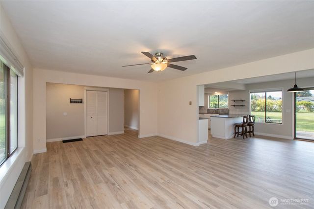 272 Grandview Drive, Sequim, WA 98382