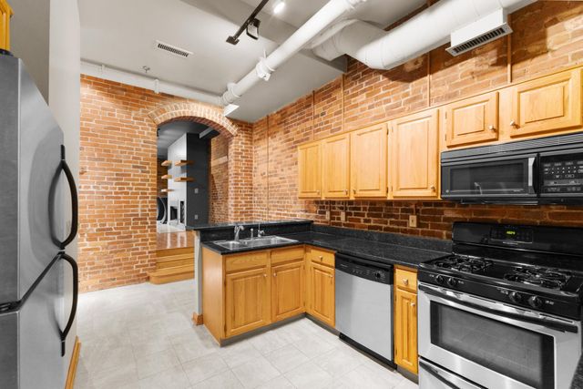 55 W Livingston Avenue, 2B, Columbus, OH 43215