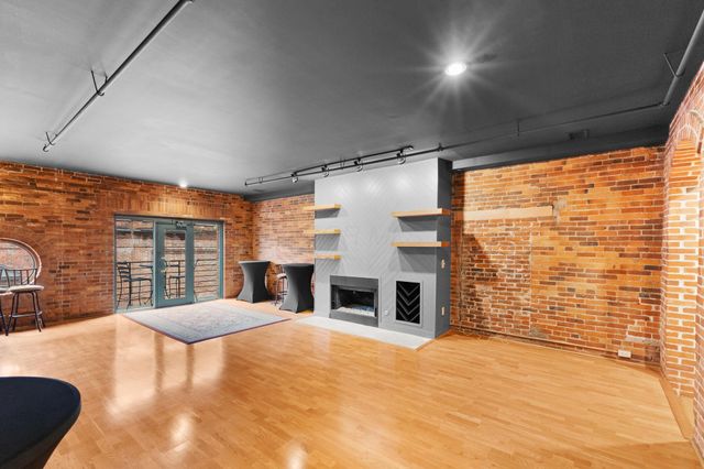 55 W Livingston Avenue, 2B, Columbus, OH 43215