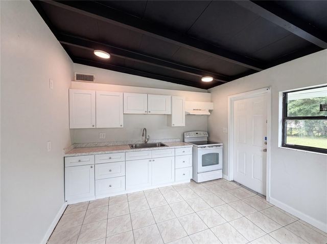 917 GOLDEN RULE COURT N, Lakeland, FL 33803