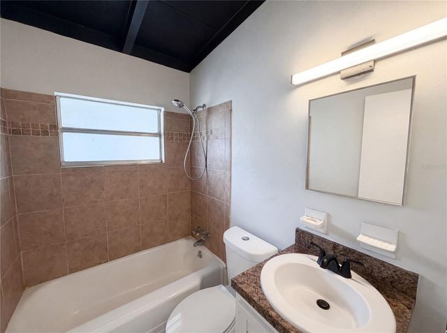 917 GOLDEN RULE COURT N, Lakeland, FL 33803