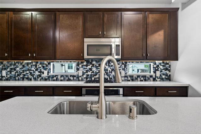 1420 Wilson Street, Houston, TX 77019