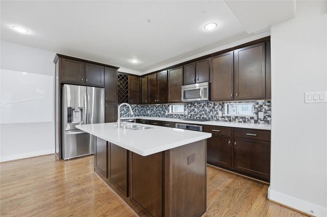 1420 Wilson Street, Houston, TX 77019