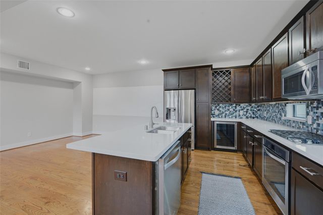 1420 Wilson Street, Houston, TX 77019