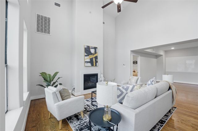 1420 Wilson Street, Houston, TX 77019