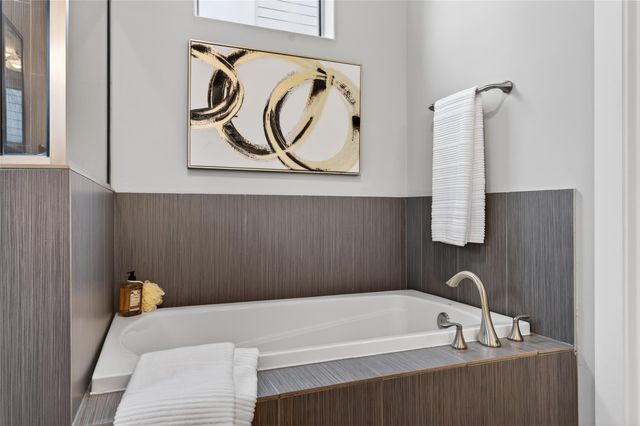 1420 Wilson Street, Houston, TX 77019