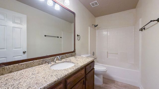 1213 Maple Terrace Drive, Mansfield, TX 76063