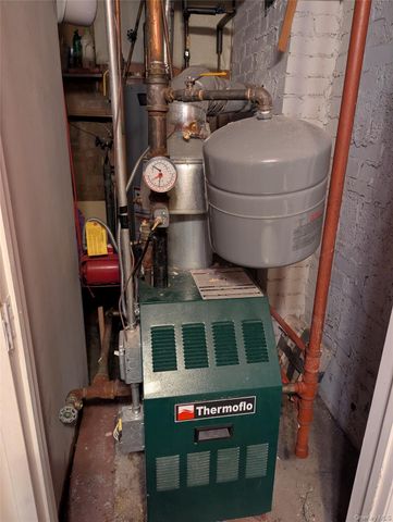 8906 218th Street, Queens Village, NY 11427