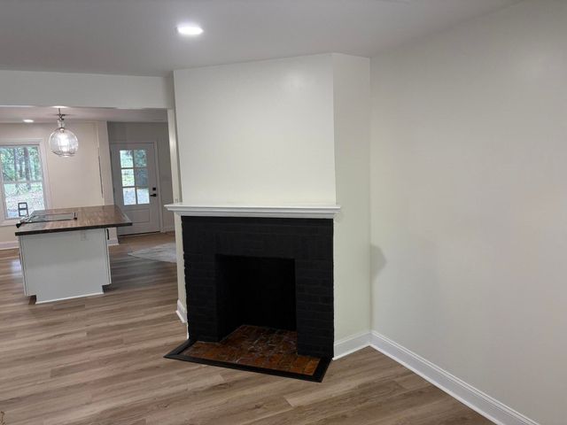 516 Dodge Lane, Pinopolis, SC 29469