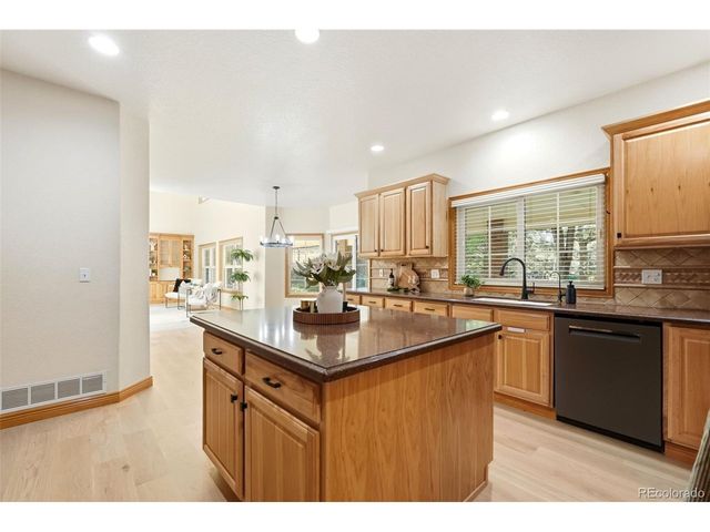 6273 Mcintyre Ct, Golden, CO 80403