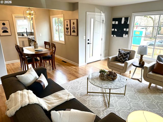 4445 Ne 36TH Ave, Portland, OR 97211