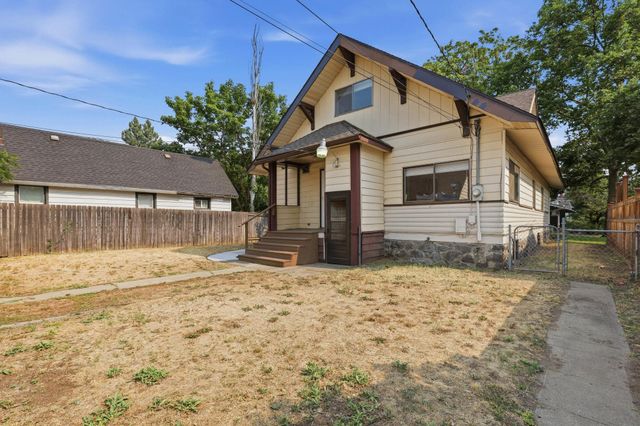 1218 W Nora Ave, Spokane, WA 99205