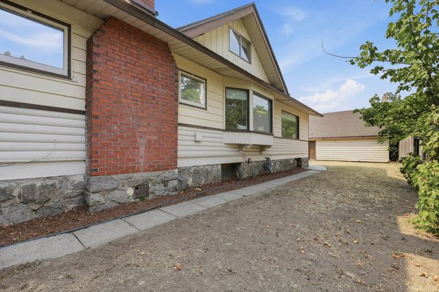 1218 W Nora Ave, Spokane, WA 99205