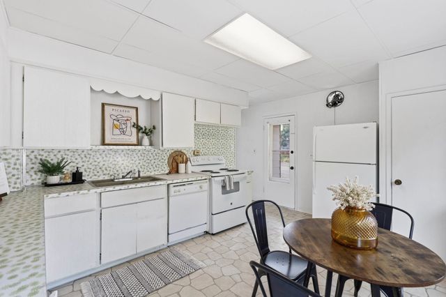 1218 W Nora Ave, Spokane, WA 99205