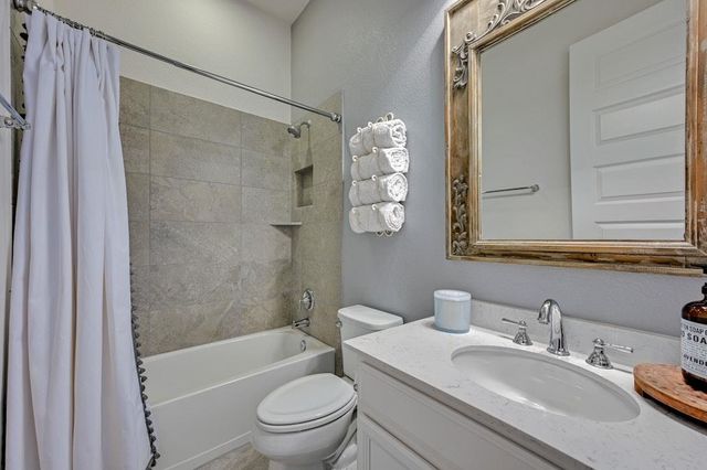 17316 Avion DR, Dripping Springs, TX 78620