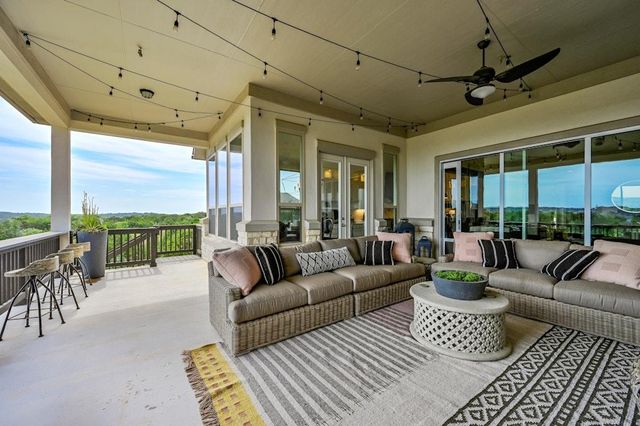 17316 Avion DR, Dripping Springs, TX 78620