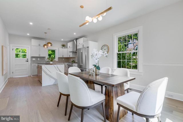 6818 CONNECTICUT AVE, Chevy Chase, MD 20815