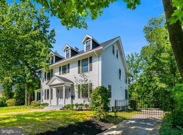 6818 CONNECTICUT AVE, Chevy Chase, MD 20815