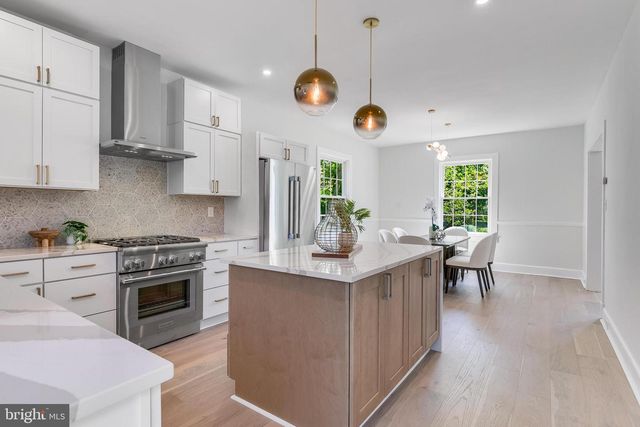 6818 CONNECTICUT AVE, Chevy Chase, MD 20815