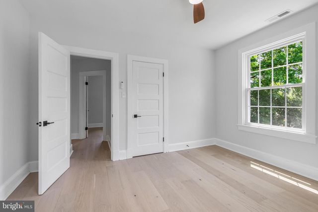 6818 CONNECTICUT AVE, Chevy Chase, MD 20815