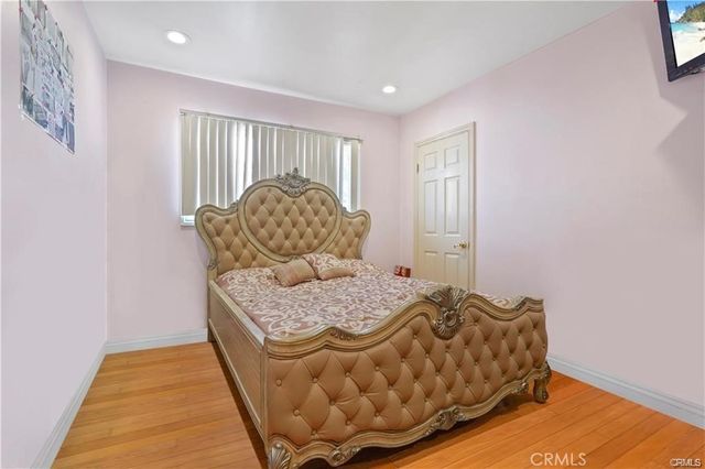 7060 Morse Avenue, North Hollywood, CA 91605