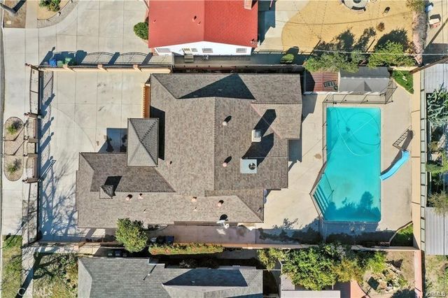 7060 Morse Avenue, North Hollywood, CA 91605