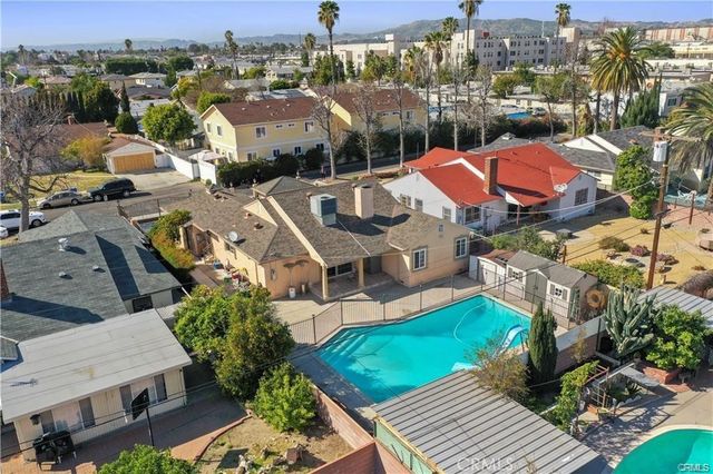 7060 Morse Avenue, North Hollywood, CA 91605