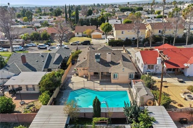 7060 Morse Avenue, North Hollywood, CA 91605