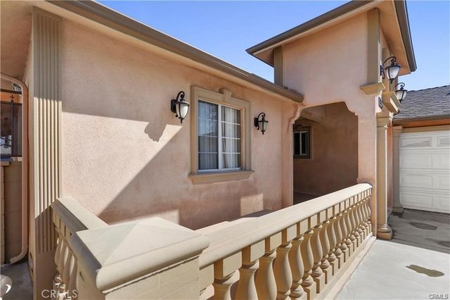 7060 Morse Avenue, North Hollywood, CA 91605