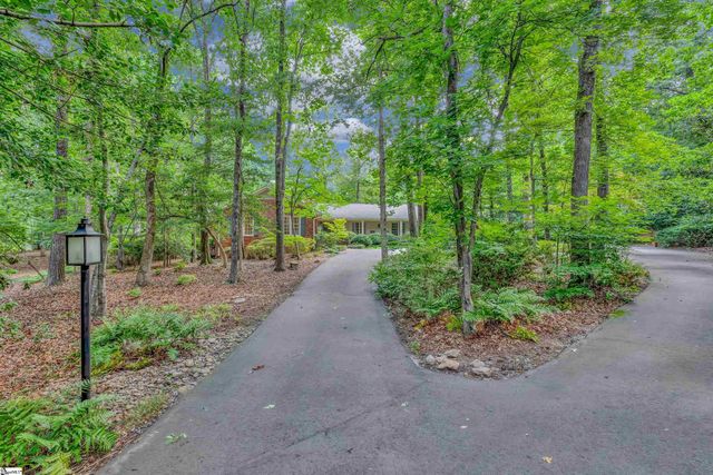 28 Rocky Creek Lane, Greenville, SC 29615
