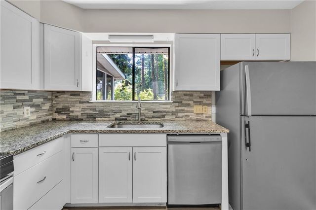 3040 Clearbrook Drive, Marietta, GA 30068