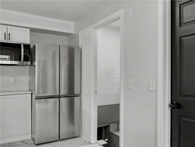 19392 Renwood Avenue, Euclid, OH 44119