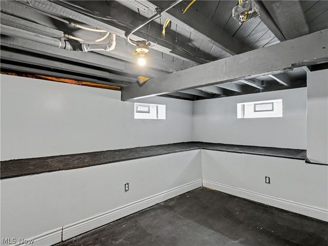 19392 Renwood Avenue, Euclid, OH 44119