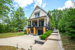 214 Marx Drive, New Buffalo, MI 49117